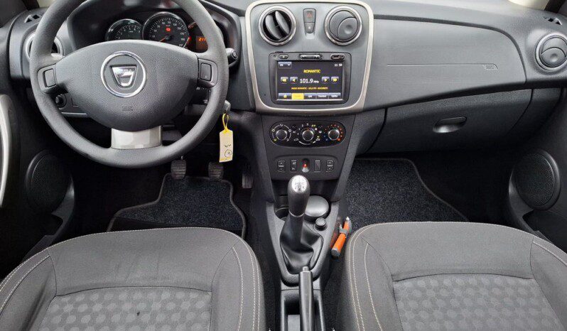 
								DACIA LOGAN MCV 0.9 TCE LAUREATE 2014 full									