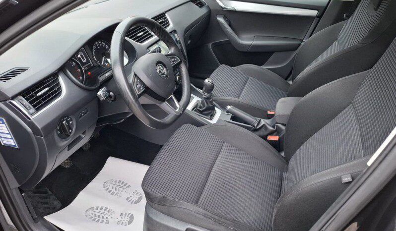 
								SKODA OCTAVIA 1.2 TSI AMBITION 2014 / 2015 full									