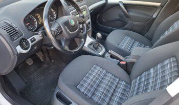 
									SKODA OCTAVIA 2.0 TDI FAMILY 2012 full								
