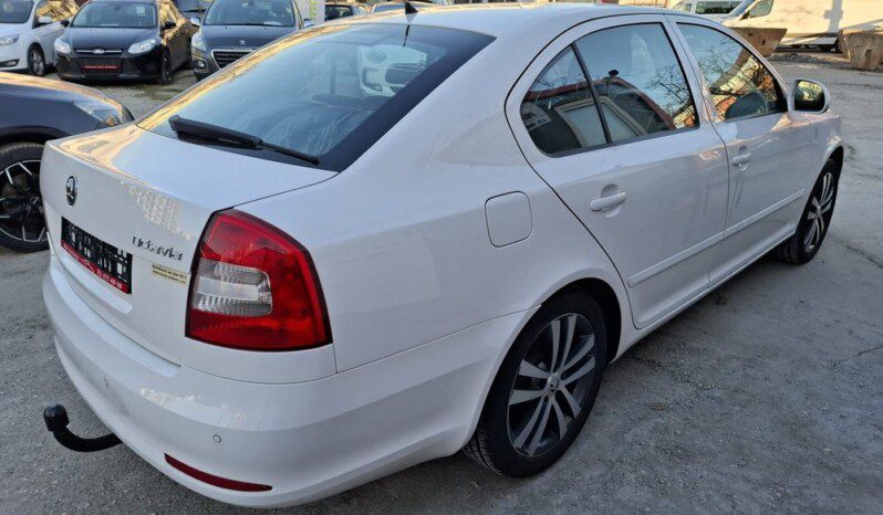 
								SKODA OCTAVIA 2.0 TDI FAMILY 2012 full									