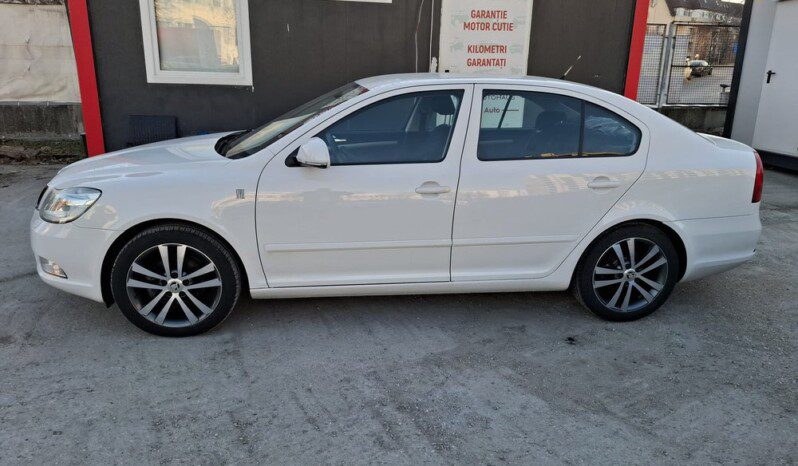 
								SKODA OCTAVIA 2.0 TDI FAMILY 2012 full									