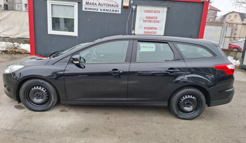 
								FORD FOCUS 1.6 TDCI EDITION 2012 full									