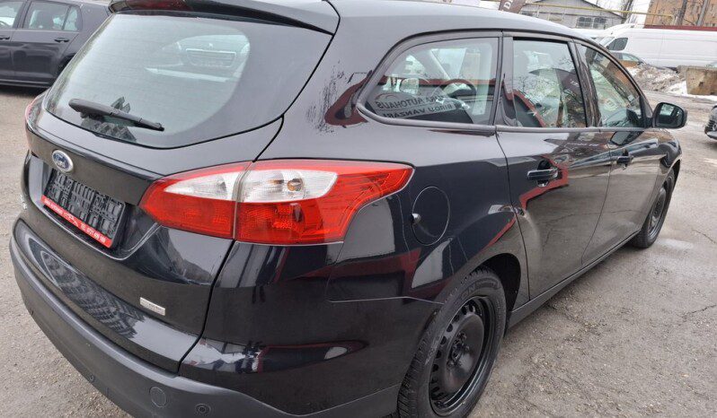 
								FORD FOCUS 1.6 TDCI EDITION 2012 full									