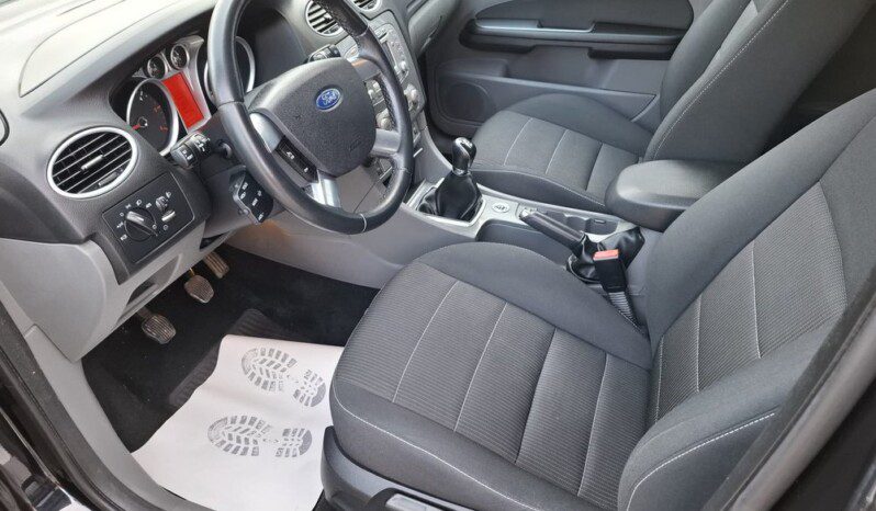 
								FORD FOCUS 1.6 TDCI TITANIUM 2010 full									