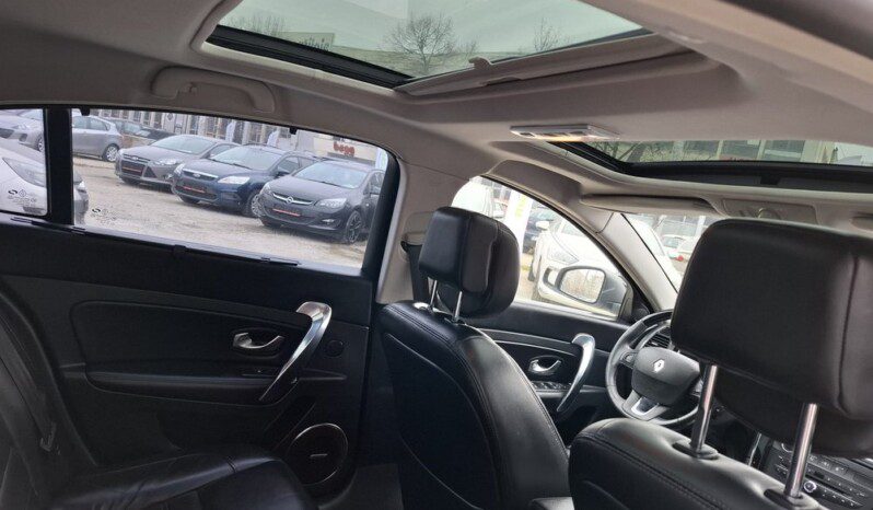 
								RENAULT LATITUDE 2.0 DCI INITIALE 2011 full									