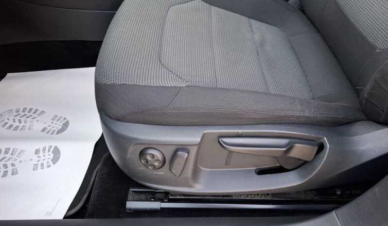 
								VW PASSAT B7 2.0 TDI BLUEMOTION 2011 full									