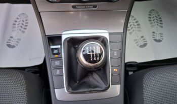
									VW PASSAT B7 2.0 TDI BLUEMOTION 2011 full								