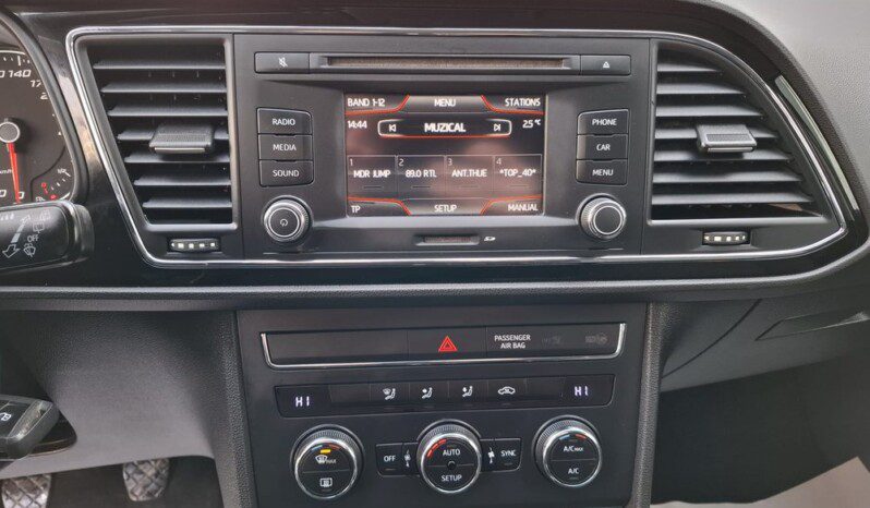 
								SEAT LEON 1.6 TDI STYLE 2015 full									