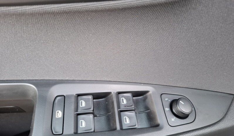 
								SEAT LEON 1.6 TDI STYLE 2015 full									