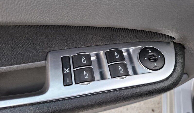 
								FORD FOCUS 1.6 TDCI AMBIENTE  2010 EURO 5 full									