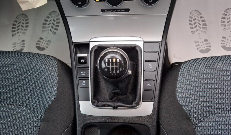 
								VW PASSAT B7 1.6 TDI BLUEMOTION 2013 / 2014 full									