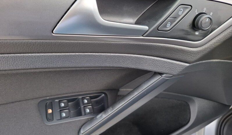 
								VW GOLF 7 1.6 TDI BLUEMOTION 2015 EURO 6 full									