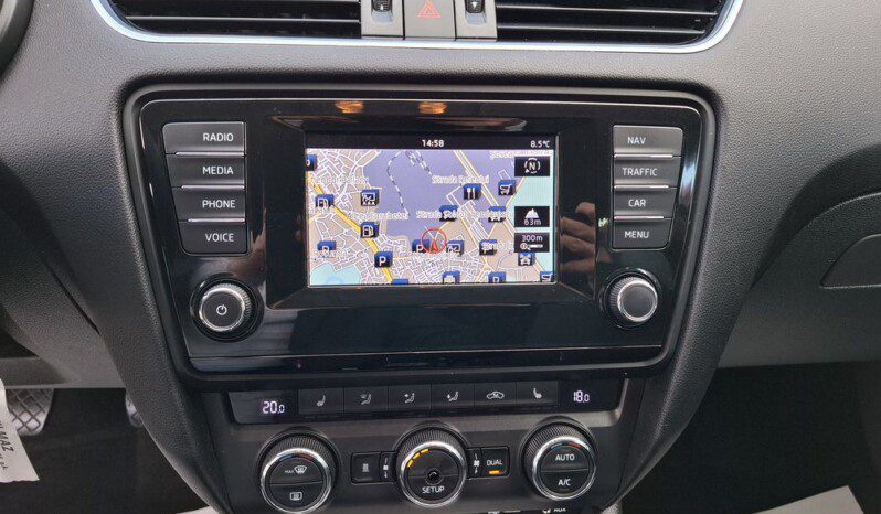 
								SKODA OCTAVIA 1.6 TDI AMBITION 2014 / 2015 full									