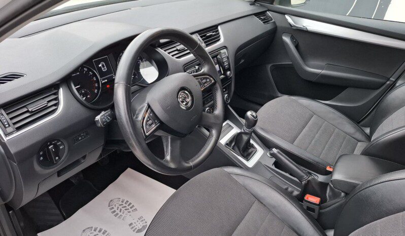 
								SKODA OCTAVIA 1.6 TDI ELEGANCE 2014 full									