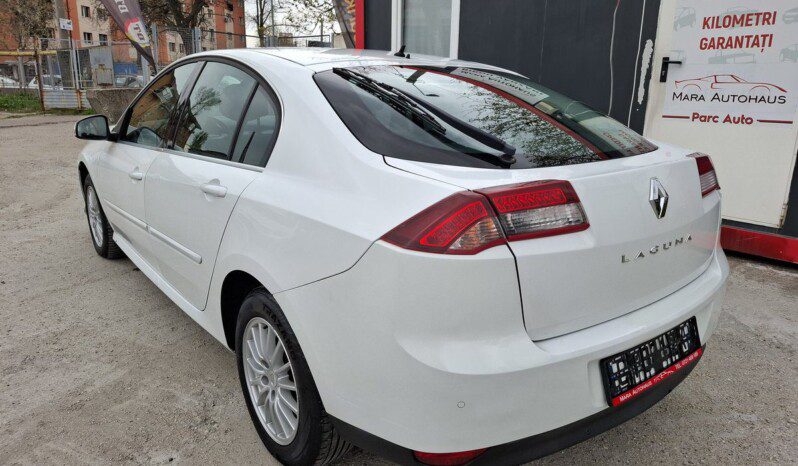 
								RENAULT LAGUNA 1.5 DCI BLACK EDITION 2012 full									