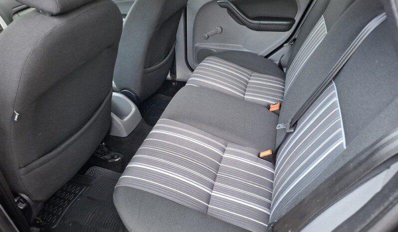 
								FORD FOCUS 1.6 TDCI CONCEPT 2010 EURO 5 full									