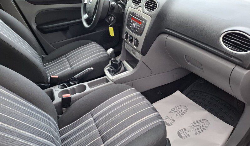 
								FORD FOCUS 1.6 TDCI CONCEPT 2010 EURO 5 full									