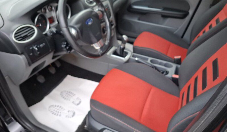 
								FORD FOCUS 1.6 TDCI STYLE 2010 EURO 5 full									