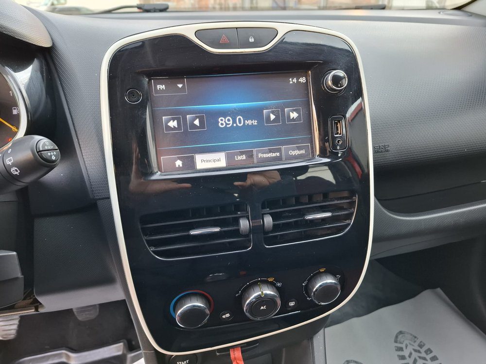RENAULT CLIO 1.5 DCI LIFE 2015