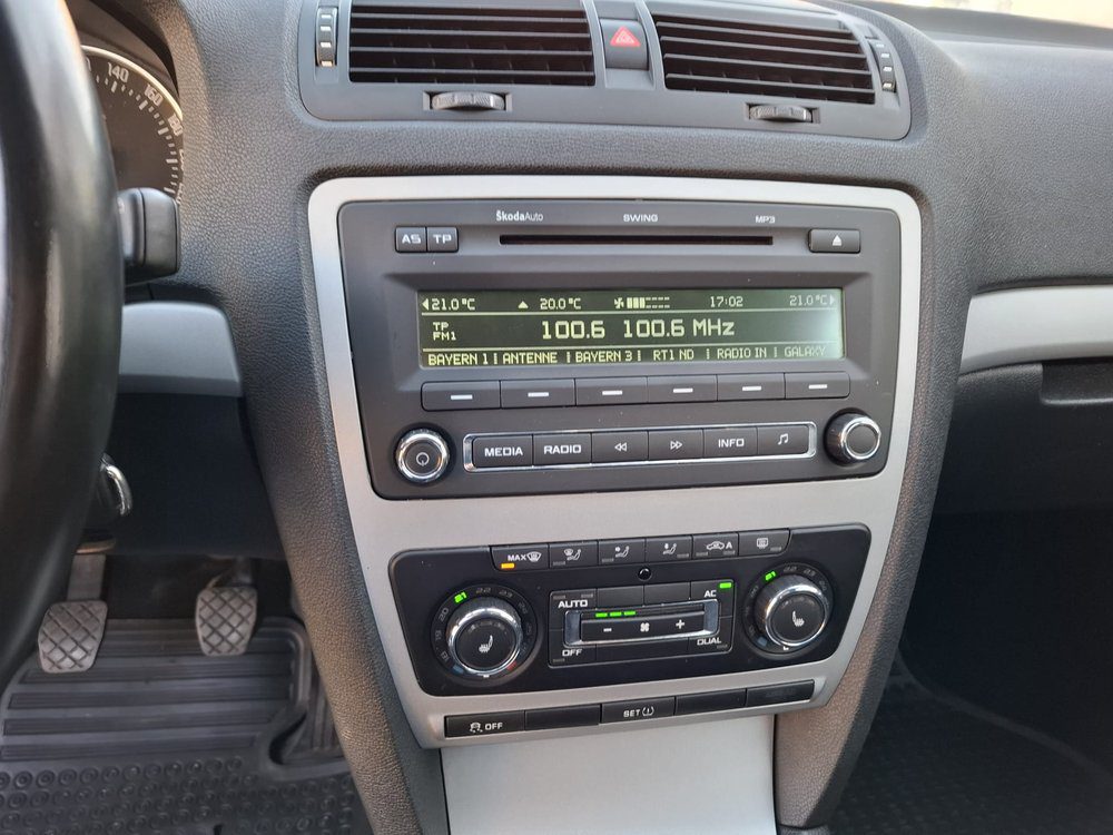 SKODA OCTAVIA 2.0 TDI FAMILY 2012