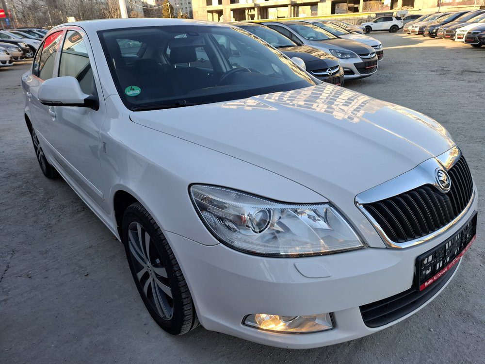 SKODA OCTAVIA 2.0 TDI FAMILY 2012