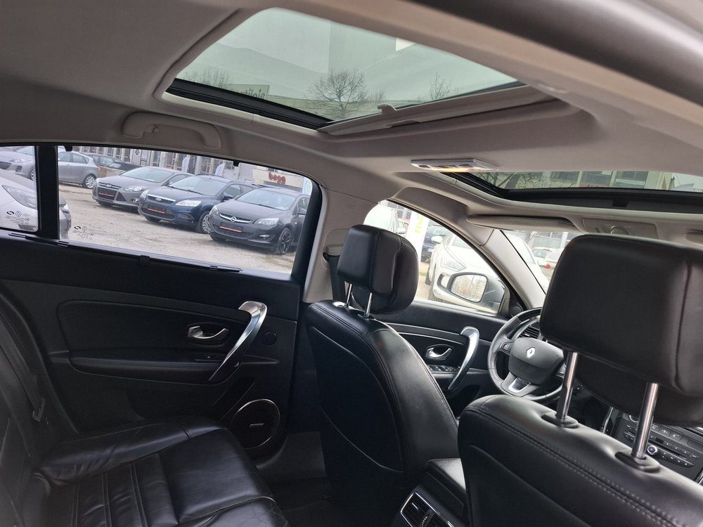 RENAULT LATITUDE 2.0 DCI INITIALE 2011