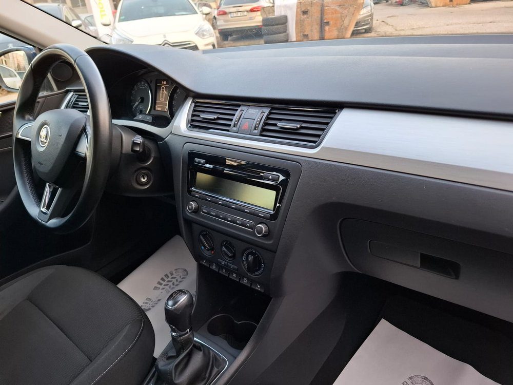 SKODA RAPID 1.6 TDI AMBITION 2014