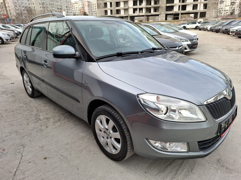 SKODA FABIA 1.6 TDI ELEGANCE 2012