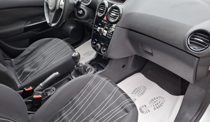 
								OPEL CORSA 1.2 COSMO 2010 EURO 5 full									