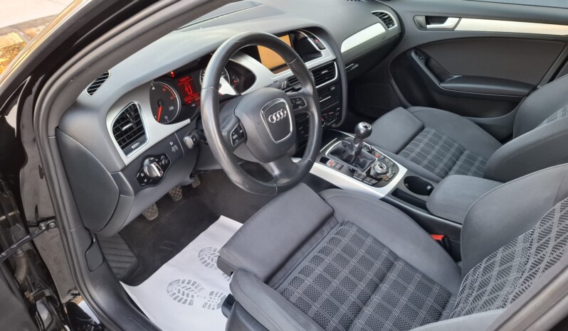 
								AUDI A4 2.0 TDI AMBITION 2010 / 2011 full									