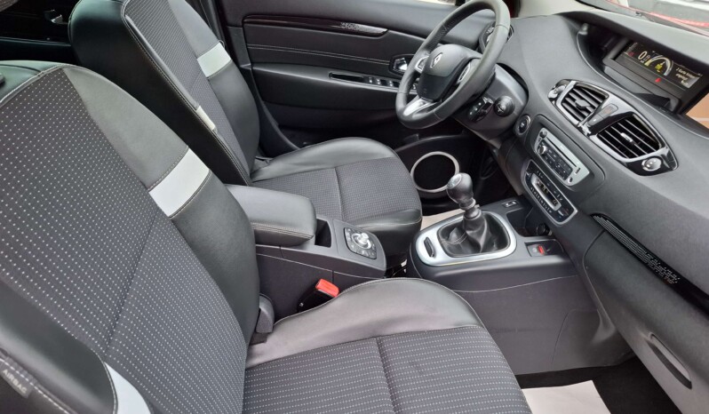 
								RENAULT SCENIC 1.5 DCI DINAMIQUE 2012 full									
