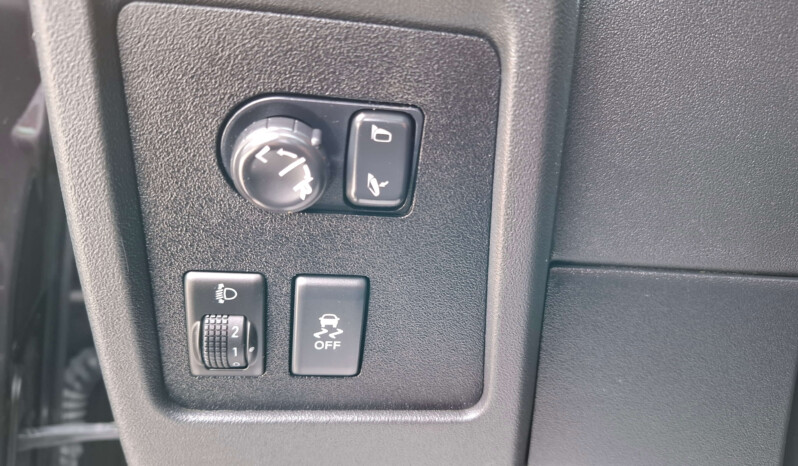 
								NISSAN QAHSQAI 1.6 DCI ACCENTA 7 LOCURI 2011 full									
