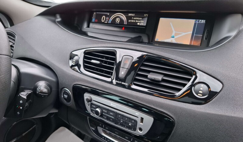 
								RENAULT GRAND SCENIC 1.6 DCI BOSE EDITION 2012 full									