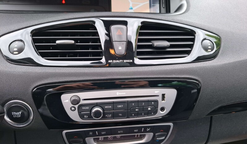 
								RENAULT GRAND SCENIC 1.6 DCI BOSE EDITION 2012 full									