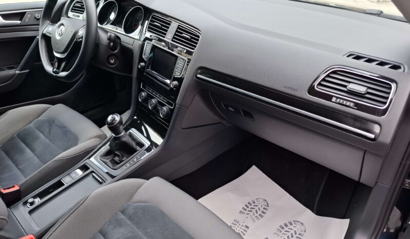 
								VW GOLF 7 1.2 TSI CARAT BLUEMOTION 2015 full									