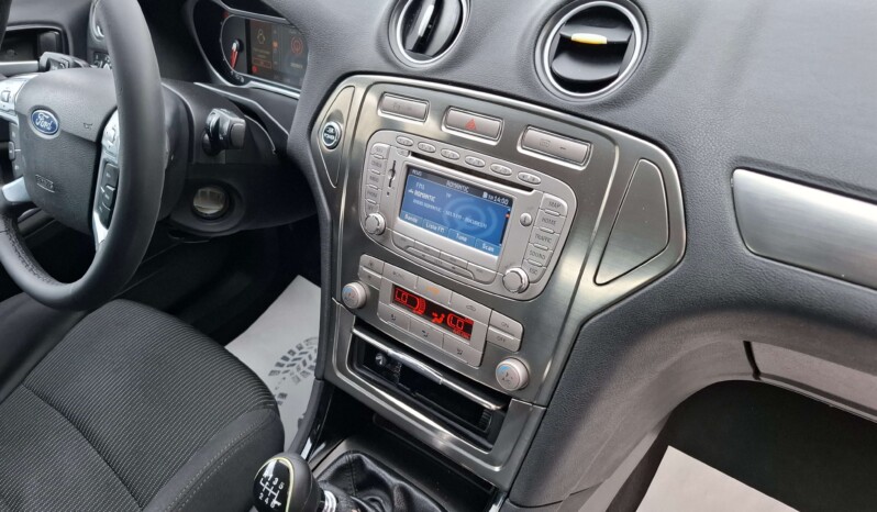 
								FORD MONDEO 2.0 TDCI TITANIUM 2010 EURO 5 full									