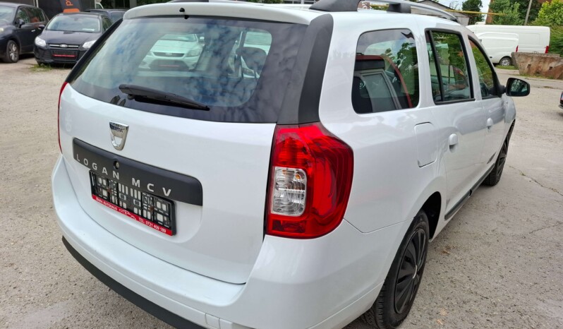 
								DACIA LOGAN MCV 1.2 LAUREATE 2015 full									