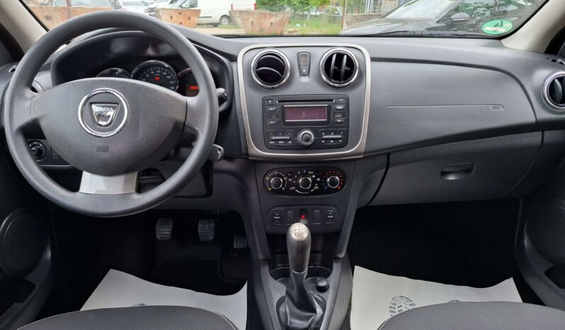 
								DACIA LOGAN MCV 1.2 LAUREATE 2015 full									