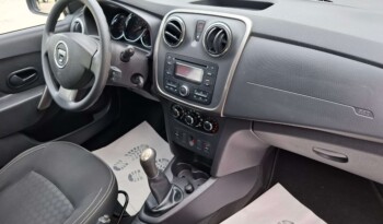 
									DACIA LOGAN MCV 1.2 LAUREATE 2015 full								
