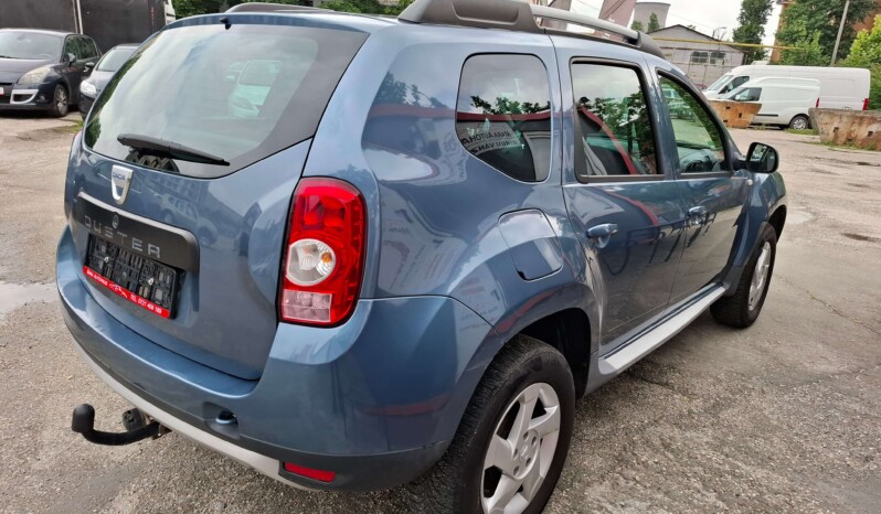 
								DACIA DUSTER 1.6 BENZINA LAUREATE 2011 full									