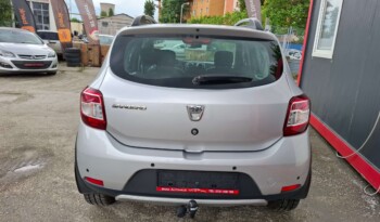 
									DACIA SANDERO STEPWAY 0.9 TCE LAUREATE 2013 full								