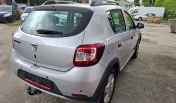 
									DACIA SANDERO STEPWAY 0.9 TCE LAUREATE 2013 full								