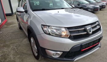 
									DACIA SANDERO STEPWAY 0.9 TCE LAUREATE 2013 full								