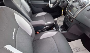 
									DACIA SANDERO STEPWAY 0.9 TCE LAUREATE 2013 full								