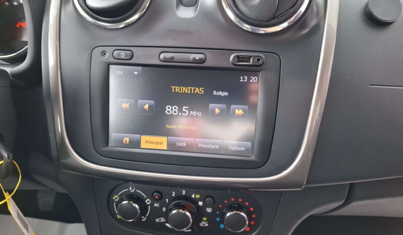 
								DACIA SANDERO STEPWAY 0.9 TCE LAUREATE 2013 full									