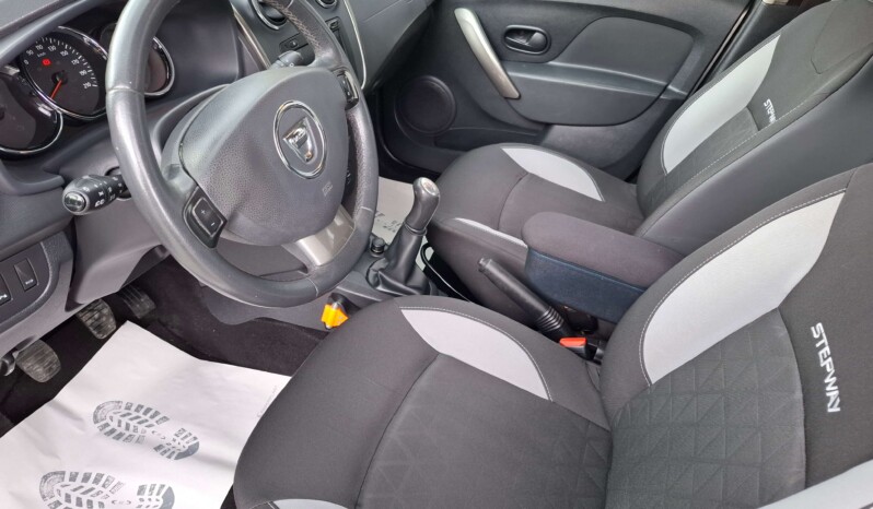 
								DACIA SANDERO STEPWAY 0.9 TCE LAUREATE 2013 full									