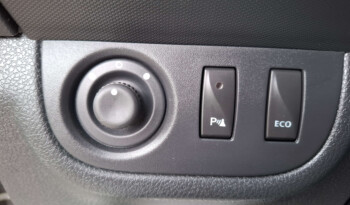 
									DACIA SANDERO STEPWAY 0.9 TCE LAUREATE 2013 full								