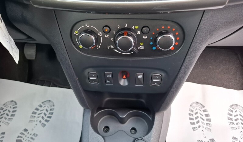 
								DACIA SANDERO STEPWAY 0.9 TCE PRESTIGE 2013 full									