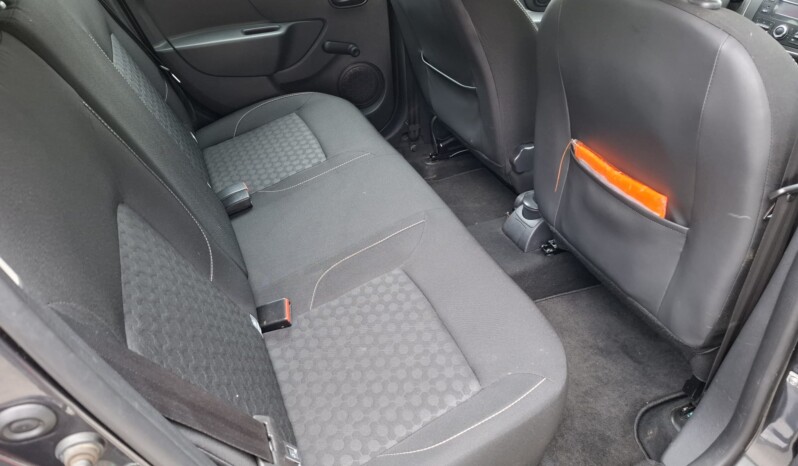 
								DACIA LOGAN MCV 1.2 LAUREATE 2016 full									