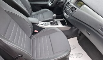
									RENAULT LAGUNA 1.5 DCI BLACK EDITION 2011 full								
